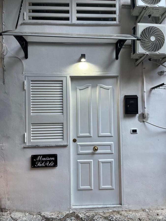 ナポリMaison Sabale'アパートメント エクステリア 写真